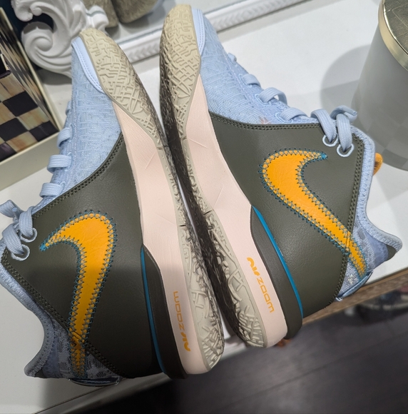 NIKE Zoom LeBron NXXT Gen Basketball Shoes - Picture 2 of 8